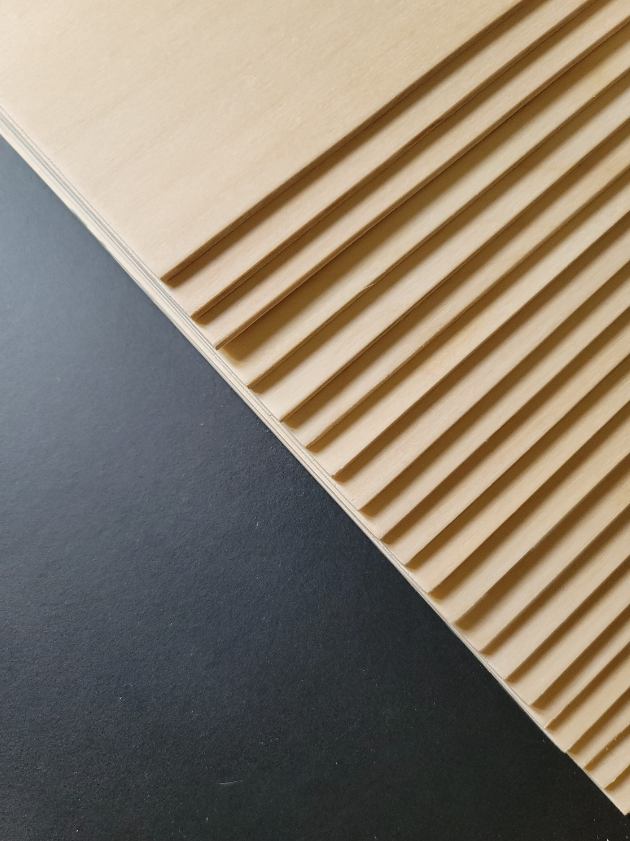 1/8" (3mm) 8 x 10 Baltic Birch Blanks - 20 Pack